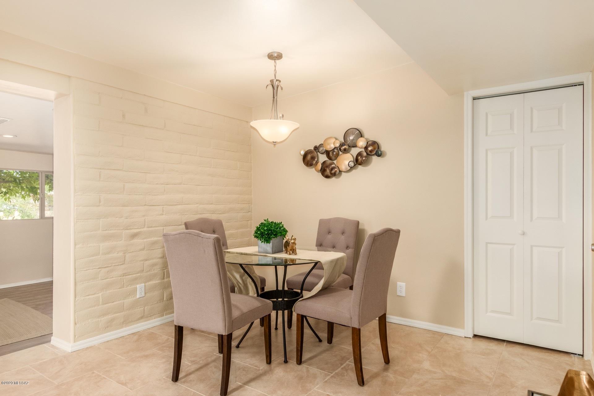 1879 West Merlin Road Tucson, AZ 85713 - Photo 10 of 26