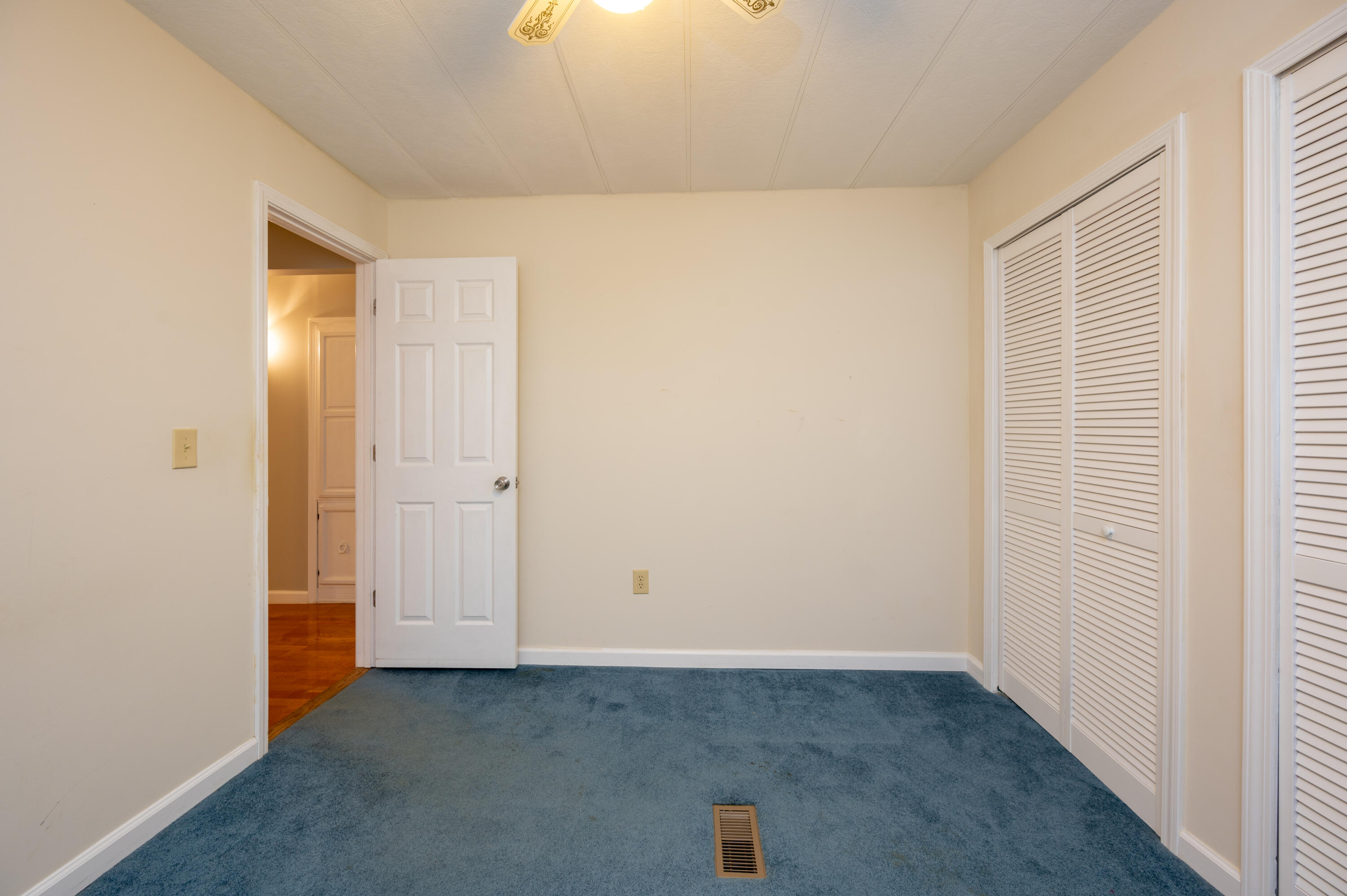 596 Mitchell Road Kingsport, TN 37663 - Photo 24 of 62 Mitchell Rd-12