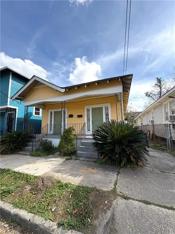 $1,700 | 1204 South Genois Street, New Orleans, LA 70125