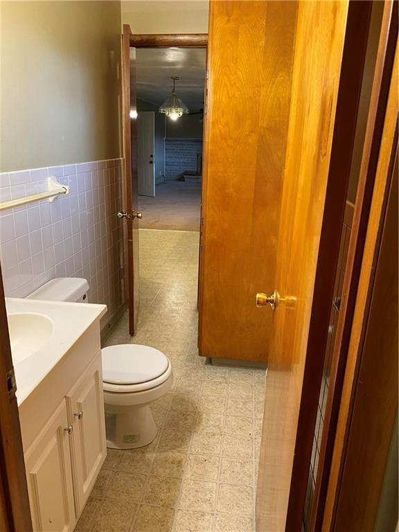 3996 Fairview Road Greenwood, IN 46142 - Photo 6 of 10