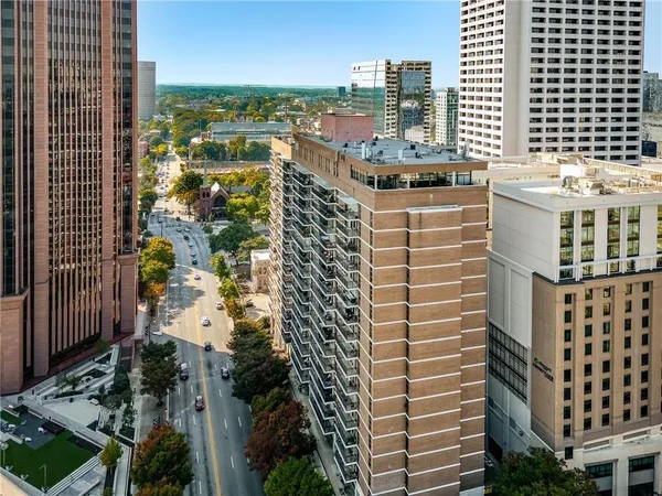 $2,600 | 620 Peachtree Street Northeast, Unit 1413, Atlanta, GA 30308