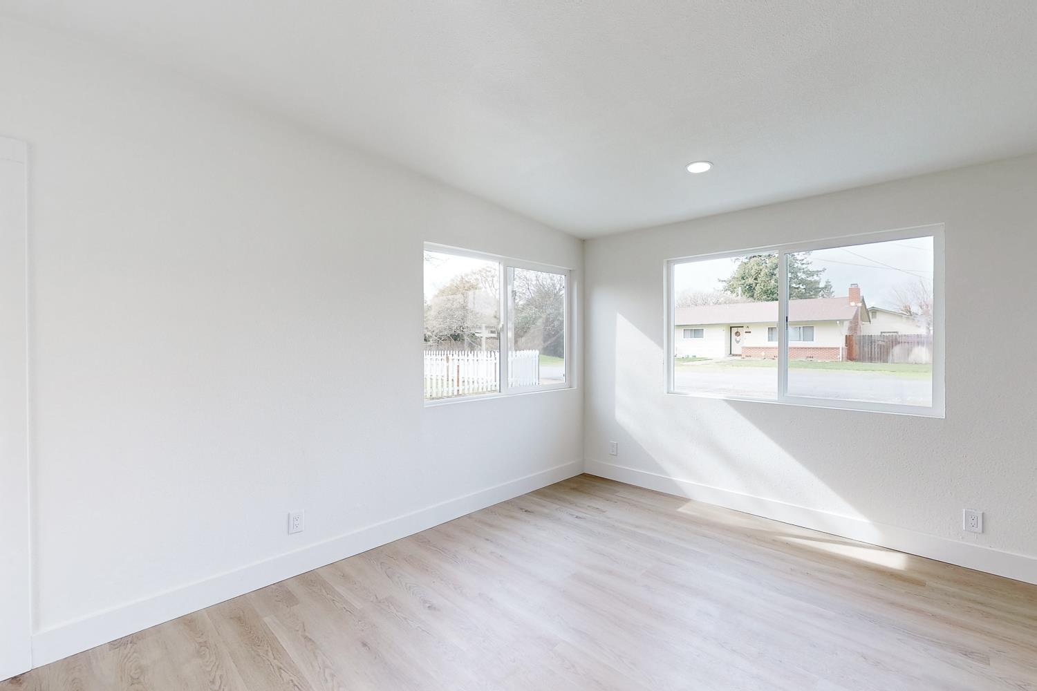 2441 Madrone Street Sutter, CA 95982 - Photo 11 of 47 an empty room with windows