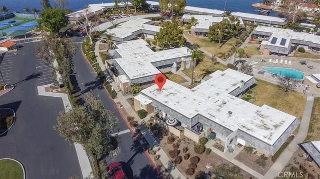 $425,000 | 22346 Canyon Club Drive, Canyon Lake, CA 92587