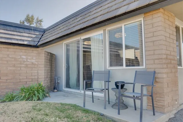 $425,000 | 22346 Canyon Club Drive, Canyon Lake, CA 92587