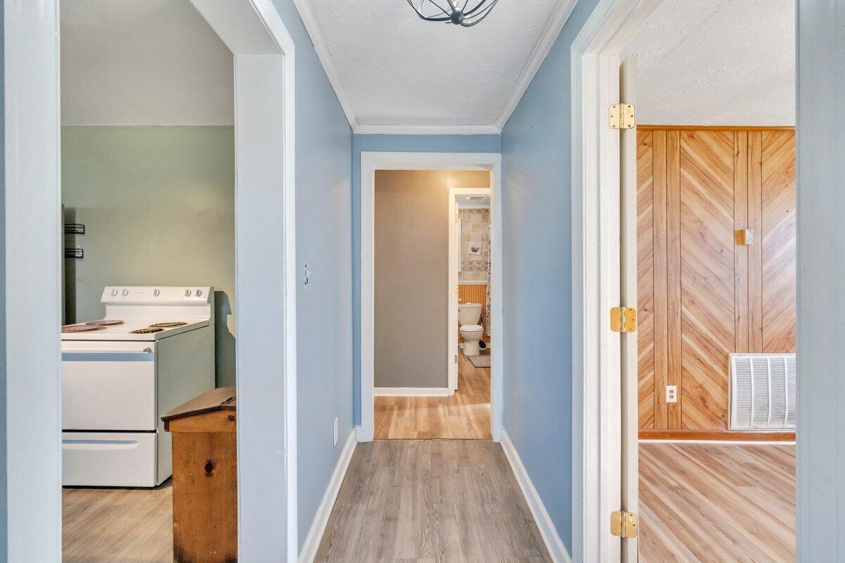 586 Doe Run Road Rocky Mount, VA 24151 - Photo 12 of 31 MIB01251