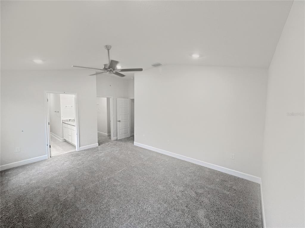 7552 Bent Tree Loop St. Cloud, FL 34773 - Photo 12 of 18