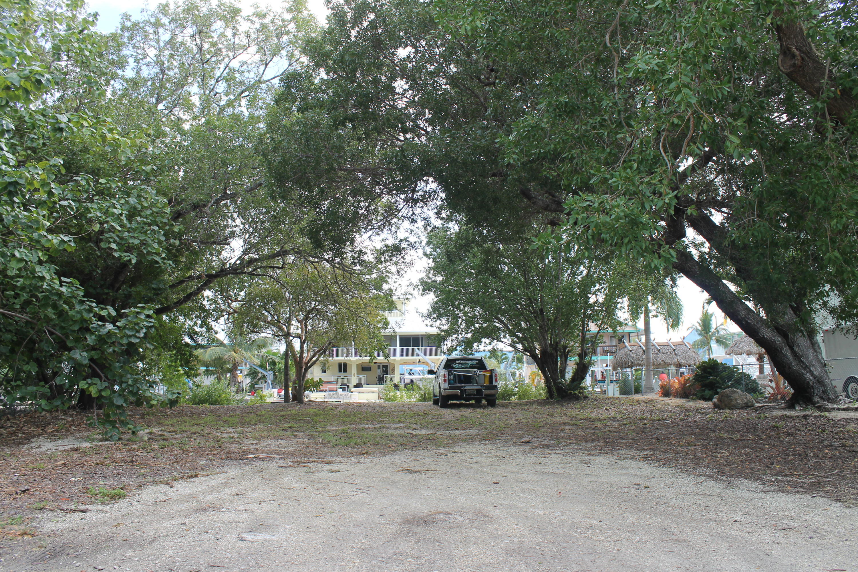 Lot 11 Mockingbird Road Tavernier, FL 33070 - Photo 5 of 7 Trees, & Clear Building Site