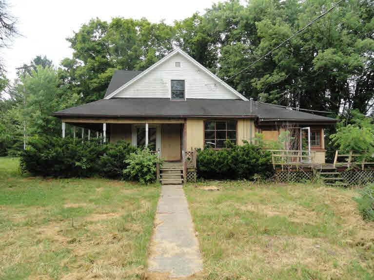13465 Buffalo Trace Road Palmyra, IN 47164 - Photo 1 of 15 Gallery Image 1