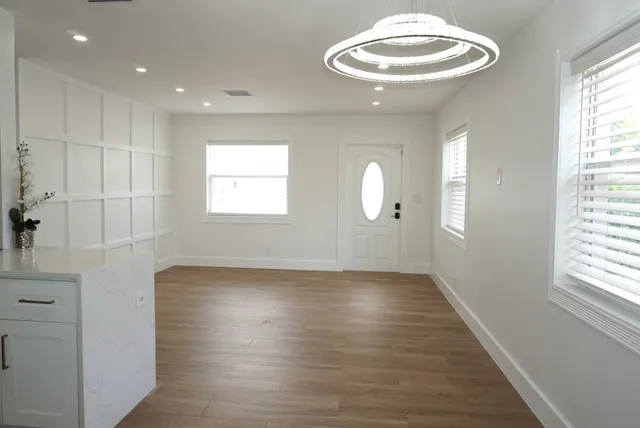 $4,200 | 403 Pinegrove Avenue, Jupiter, FL 33458