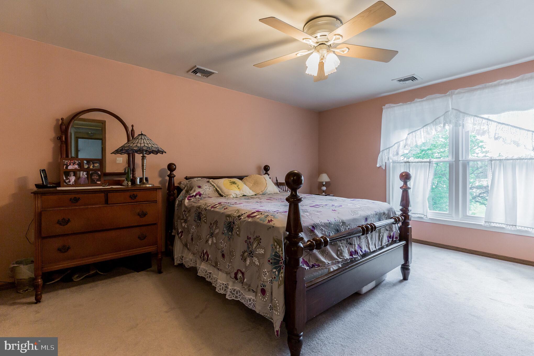318 Moods Road Monroeville, NJ 08343 - Photo 33 of 36 Master Bedroom w/ Walk-In Closet
