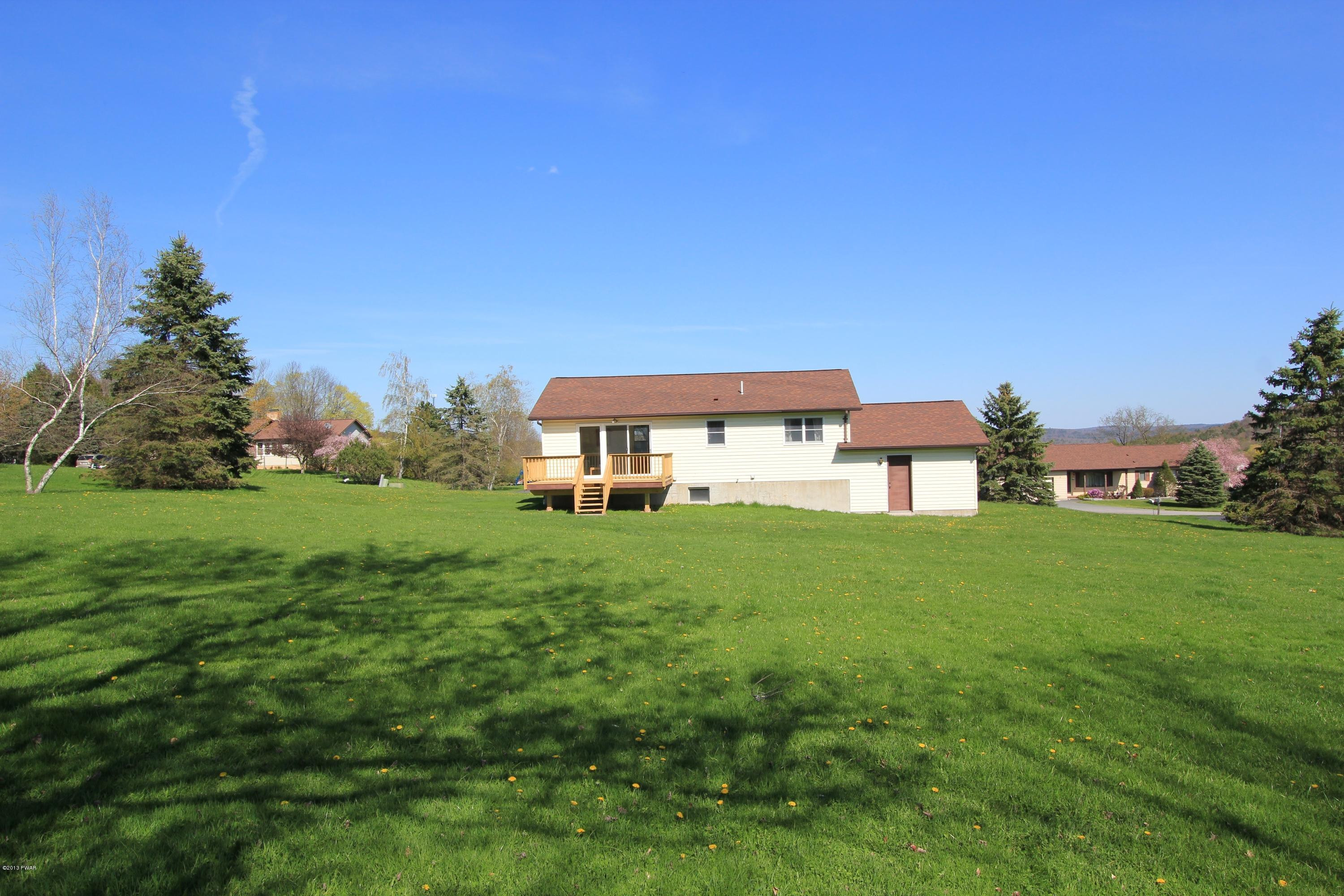 59 Edward Road Beach Lake, PA 18405 - Photo 4 of 14 Gallery Image 4