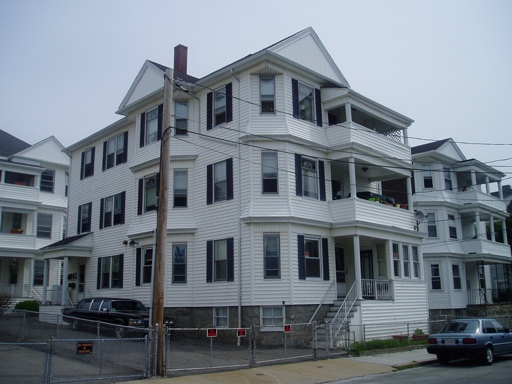 176 Buffinton Street Fall River, MA 02721 - Photo 1 of 2