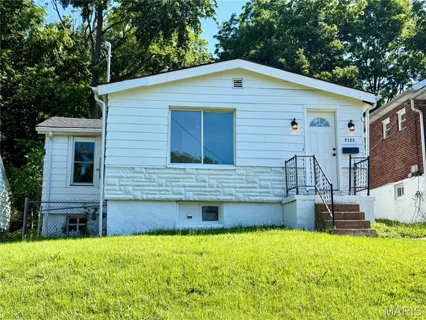 $75,000 | 7123 Beulah Avenue, Jennings, MO 63136