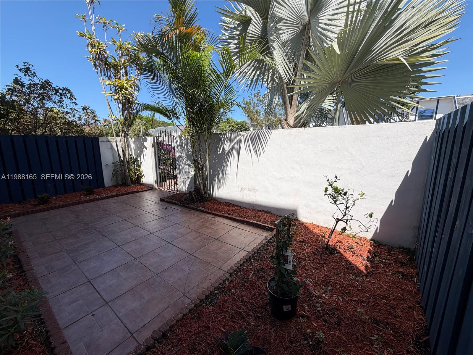 6760 Southwest 40th Street, Unit 41 Davie, FL 33314 - Photo 4 of 51 a view of a backyard