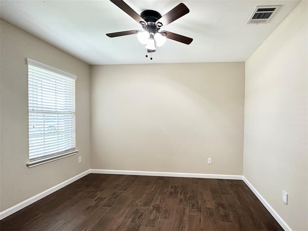 905 Quartz Trail Princeton, TX 75407 - Photo 4 of 26