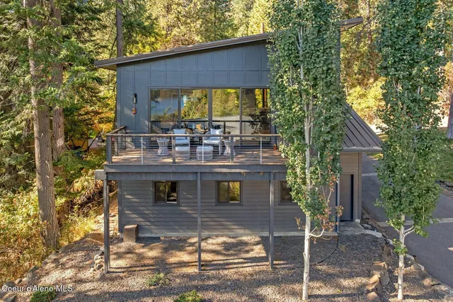 $3,200,000 | 2982 West Everwell Bay Lane, Coeur D'Alene, ID 83814