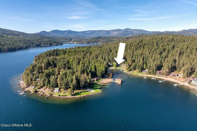$3,200,000 | 2982 West Everwell Bay Lane, Coeur D'Alene, ID 83814