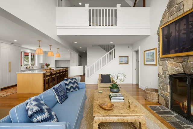 $2,700,000 | 17 Hunger Lane, Stowe, VT 05672