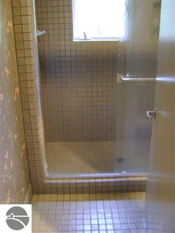 4312 North Three Mile Road Traverse City, MI 49686 - Photo 16 of 25 1723546-15.JPG