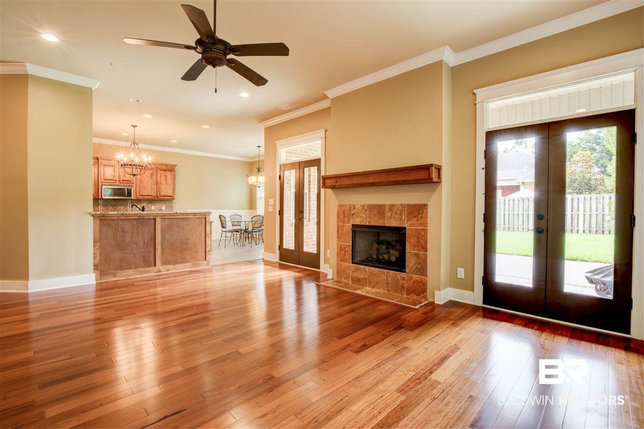 402 Rothley Avenue Fairhope, AL 36532 - Photo 9 of 24