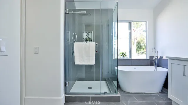 $1,389,000 | 1202 Hazel Place, Costa Mesa, CA 92626