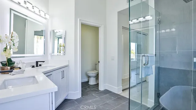 $1,389,000 | 1202 Hazel Place, Costa Mesa, CA 92626