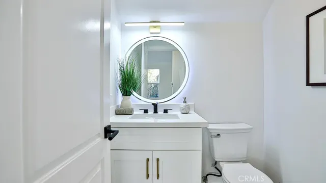 $1,389,000 | 1202 Hazel Place, Costa Mesa, CA 92626