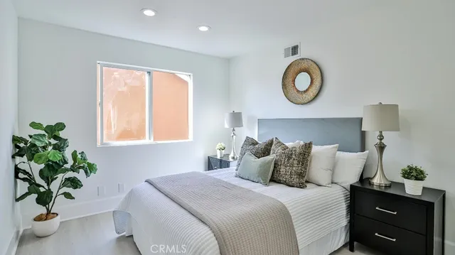 $1,389,000 | 1202 Hazel Place, Costa Mesa, CA 92626