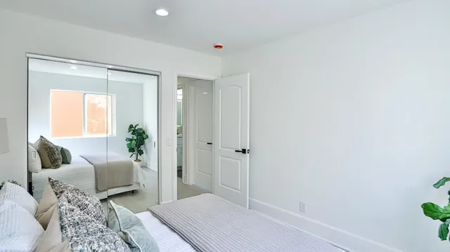 $1,389,000 | 1202 Hazel Place, Costa Mesa, CA 92626