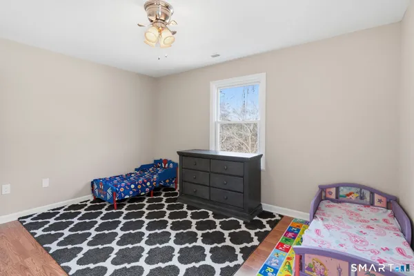 $250,000 | 302 Ashmead Cmns, Unit 302, Enfield, CT 06082