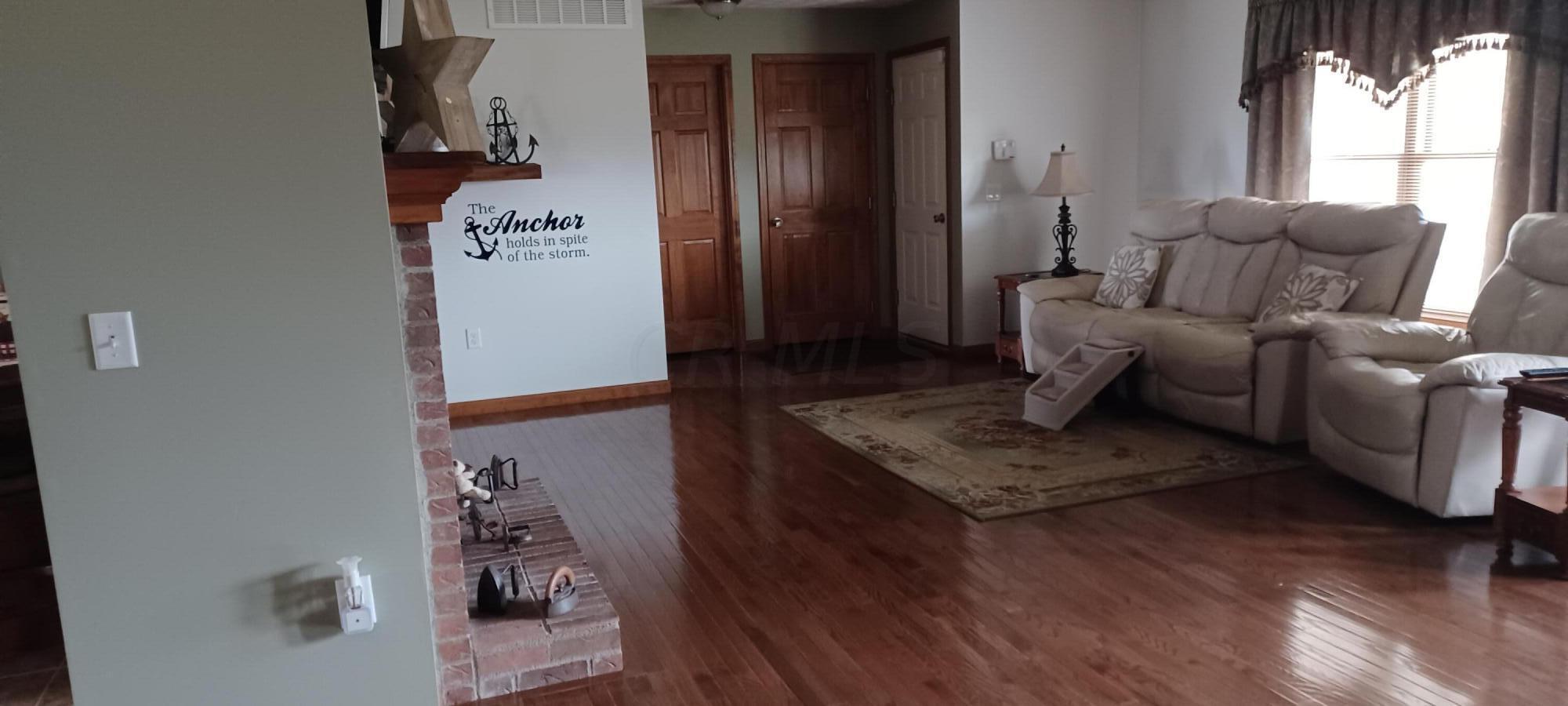 15397 Gibson Road Ashville, OH 43103 - Photo 10 of 19 R1 (10)