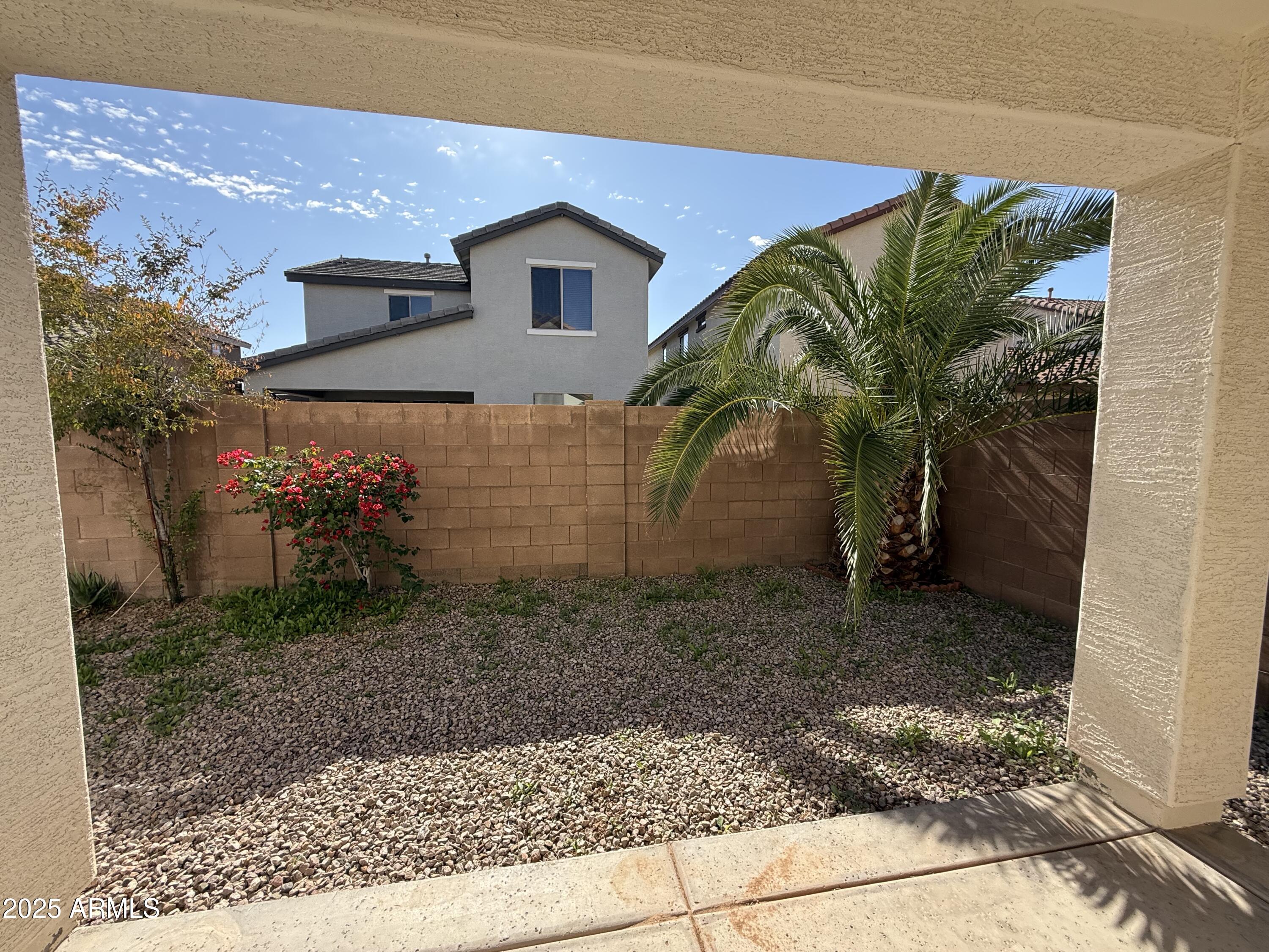 3511 East Tulsa Street Gilbert, AZ 85295 - Photo 28 of 30 a view of a house with a yard