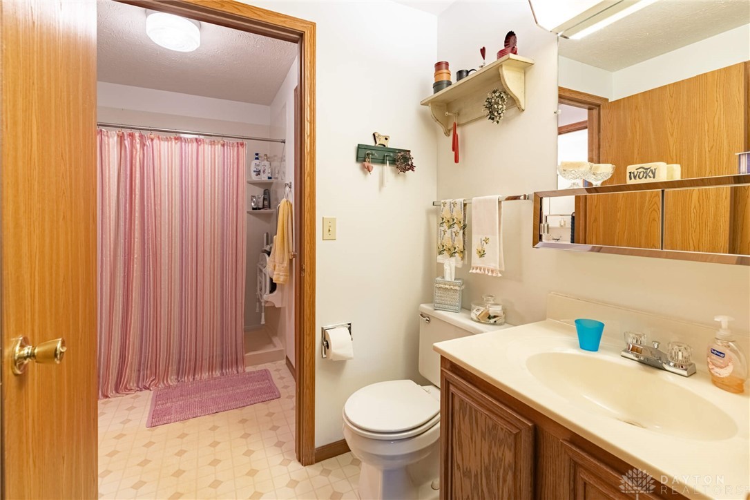 4567 Reno Lane Springfield, OH 45503 - Photo 14 of 21