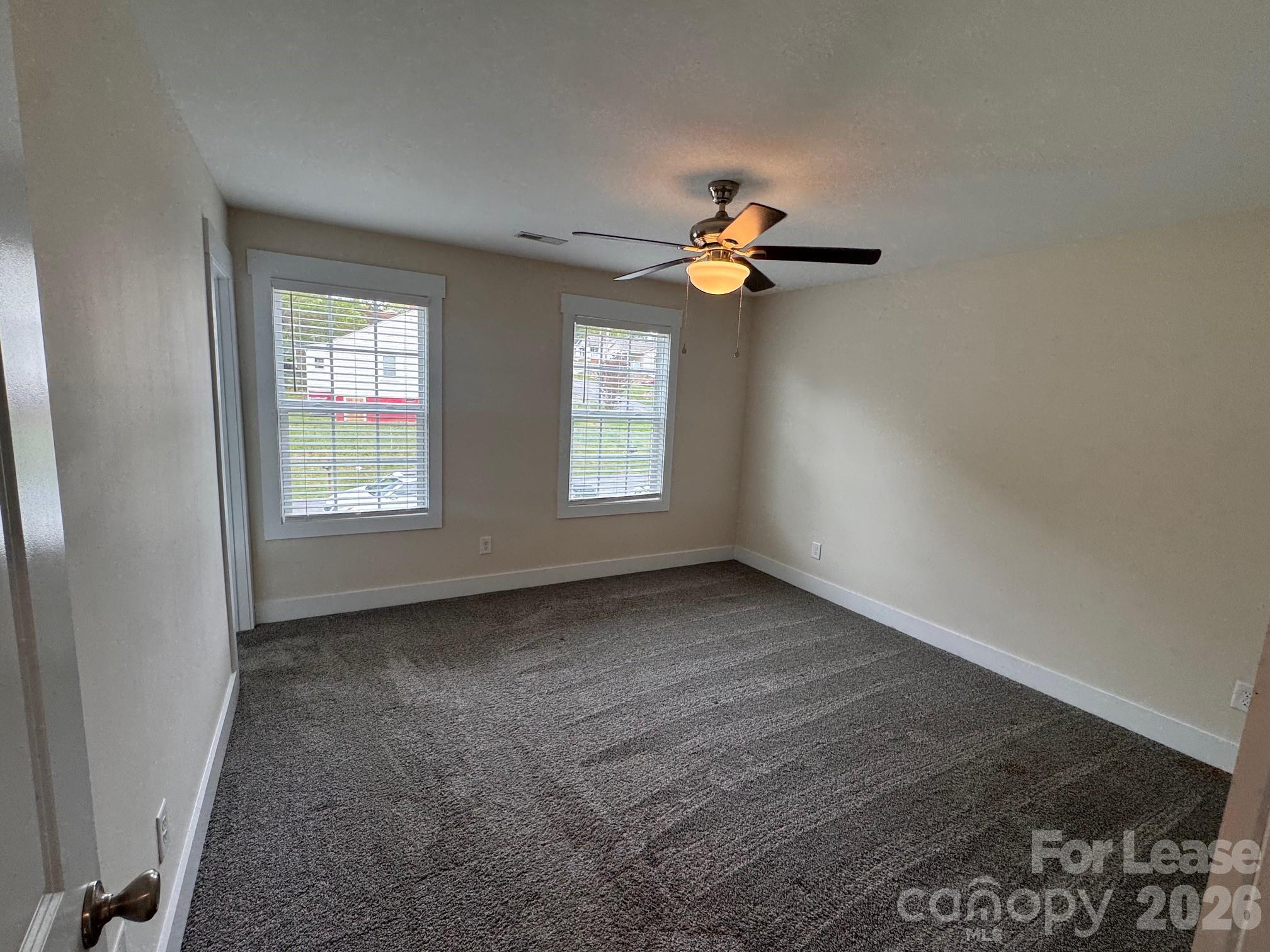 516 Beacon Street Gastonia, NC 28054 - Photo 8 of 13