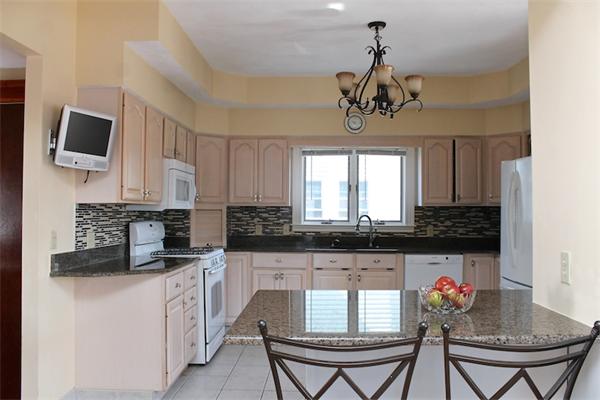 161 Spring Street Medford, MA 02155 - Photo 11 of 30 Gallery Image 11