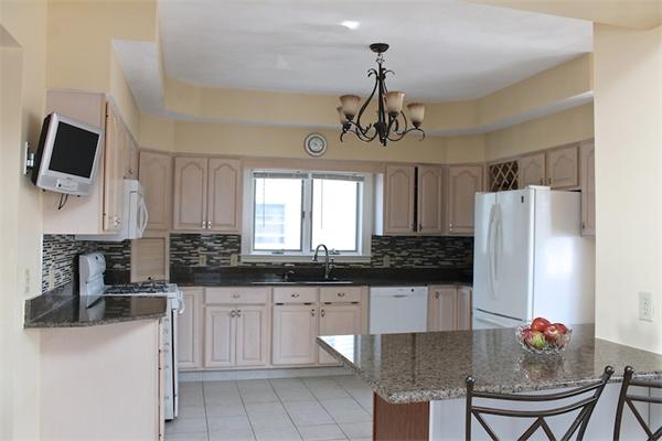161 Spring Street Medford, MA 02155 - Photo 12 of 30 Gallery Image 12