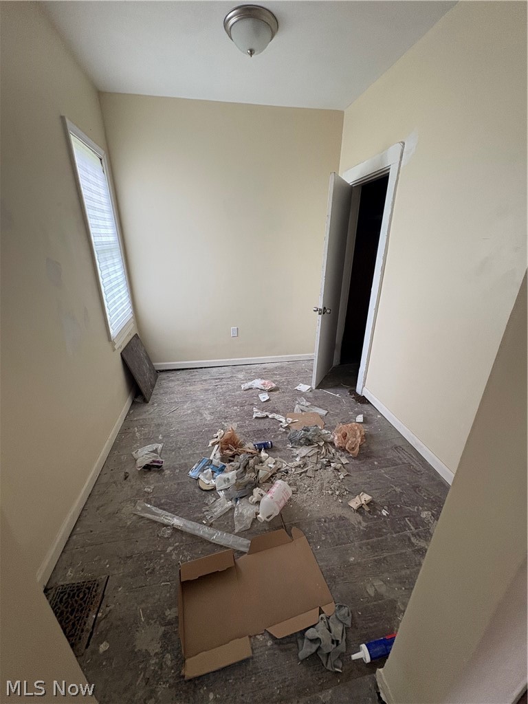 1210 Lawrence Road Northeast Canton, OH 44705 - Photo 17 of 38 Gallery Image 17