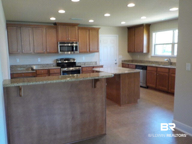 23934 Havasu Drive Daphne, AL 36526 - Photo 3 of 19