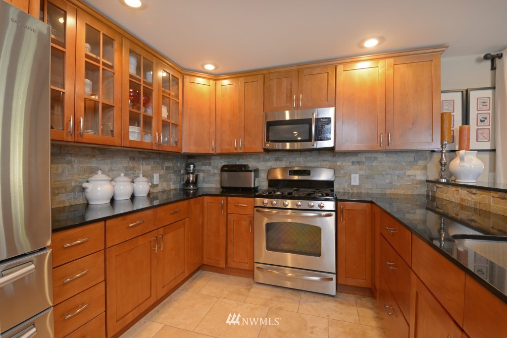 2092 Zell Road Ferndale, WA 98248 - Photo 4 of 24