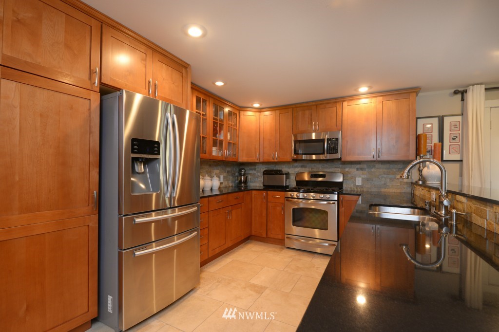 2092 Zell Road Ferndale, WA 98248 - Photo 5 of 24