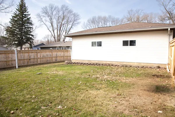 $225,900 | 17 Lincoln Avenue, Gaylord, MN 55334