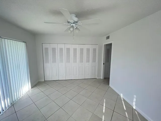 $1,450 | 162 Camden G, West Palm Beach, FL 33417