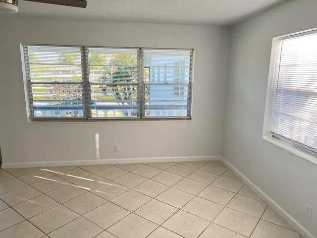 $1,450 | 162 Camden G, West Palm Beach, FL 33417