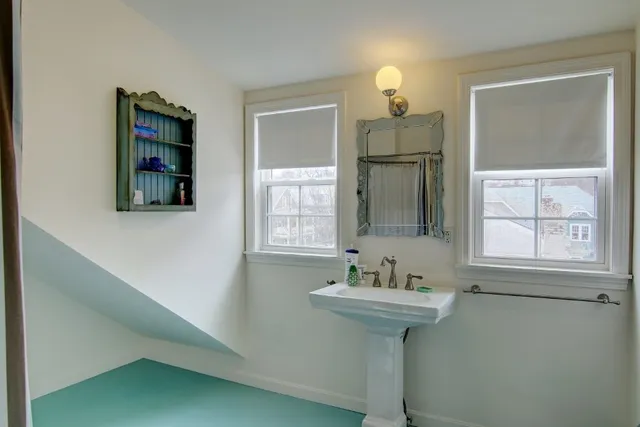 $950,000 | 132 11th Street, Providence, RI 02906