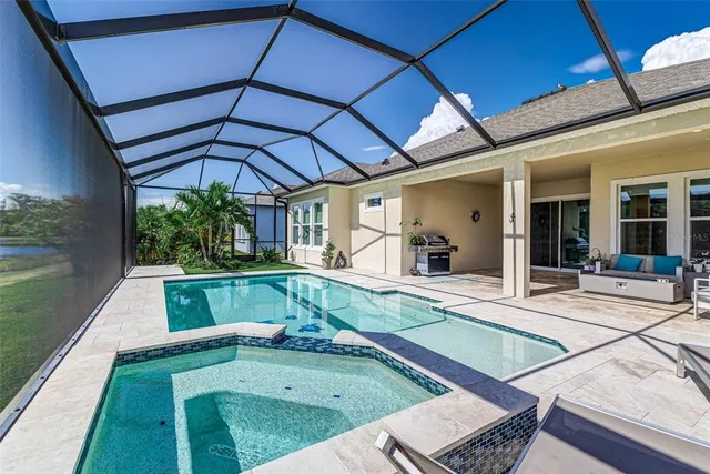 $780,000 | 5330 Silver Sun Drive, Apollo Beach, FL 33572