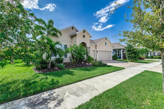 $780,000 | 5330 Silver Sun Drive, Apollo Beach, FL 33572