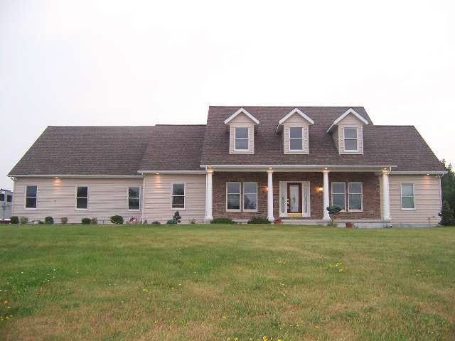 1000 Country Club Road, Unit 21 3 Warsaw, IN 46580 - Photo 1 of 9 Gallery Image 1