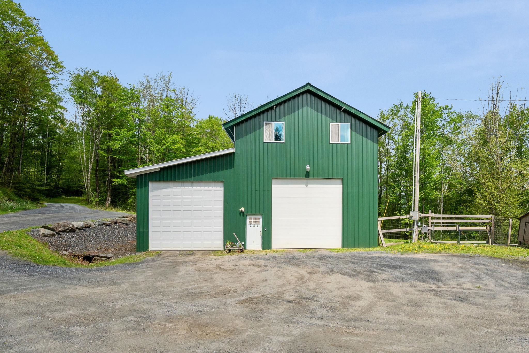251 Doe Road Warren, VT 05674 - Photo 2 of 52