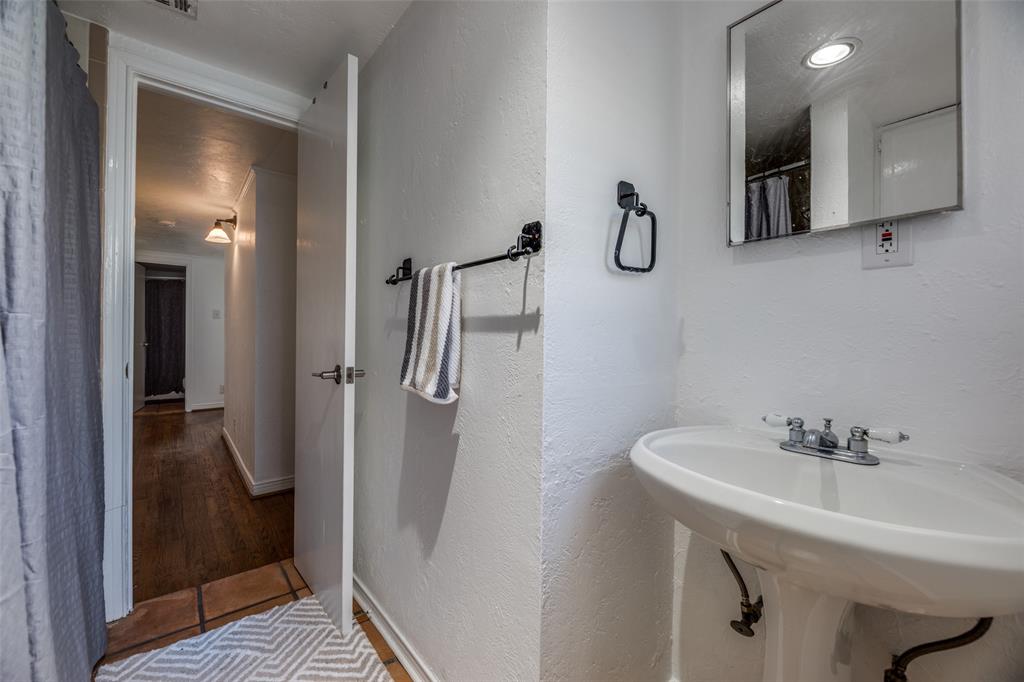3440 Rosedale Avenue, Unit 1 University Park, TX 75205 - Photo 12 of 15