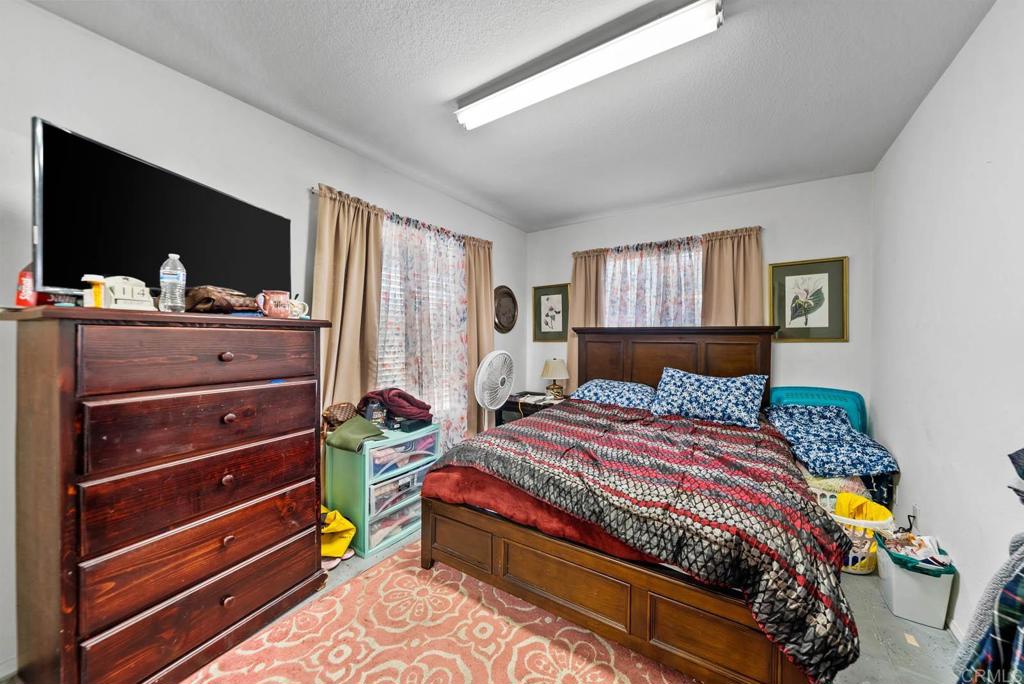 1999 Pecan Tree Street Hemet, CA 92545 - Photo 17 of 34